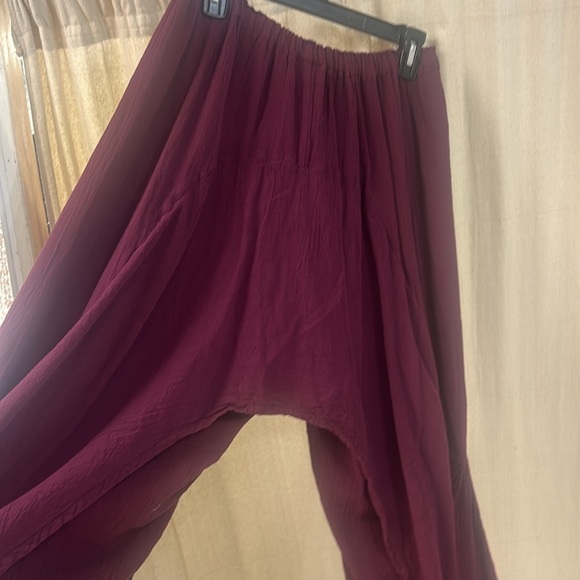 Purple Genie Style Pants - Oh My Gauze - Picture 3 of 4